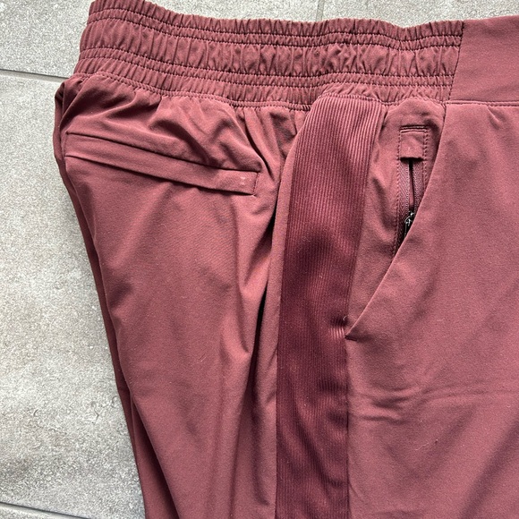 Athleta Brooklyn Lined Jogger Size 0 - Picture 3 of 9
